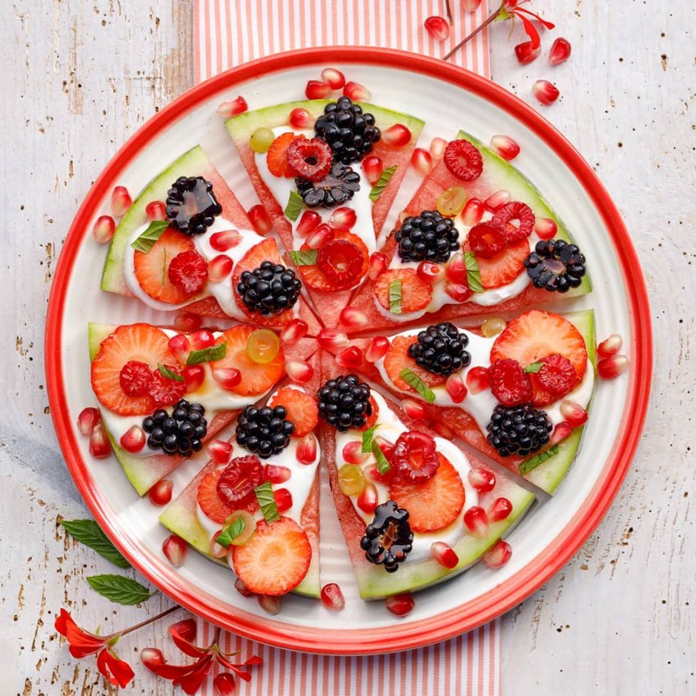 Verfrissende fruit ‘pizza’ van watermeloen